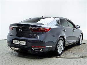 KIA K7 - Vista 8