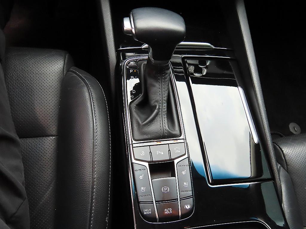 KIA K7 - Vista 10