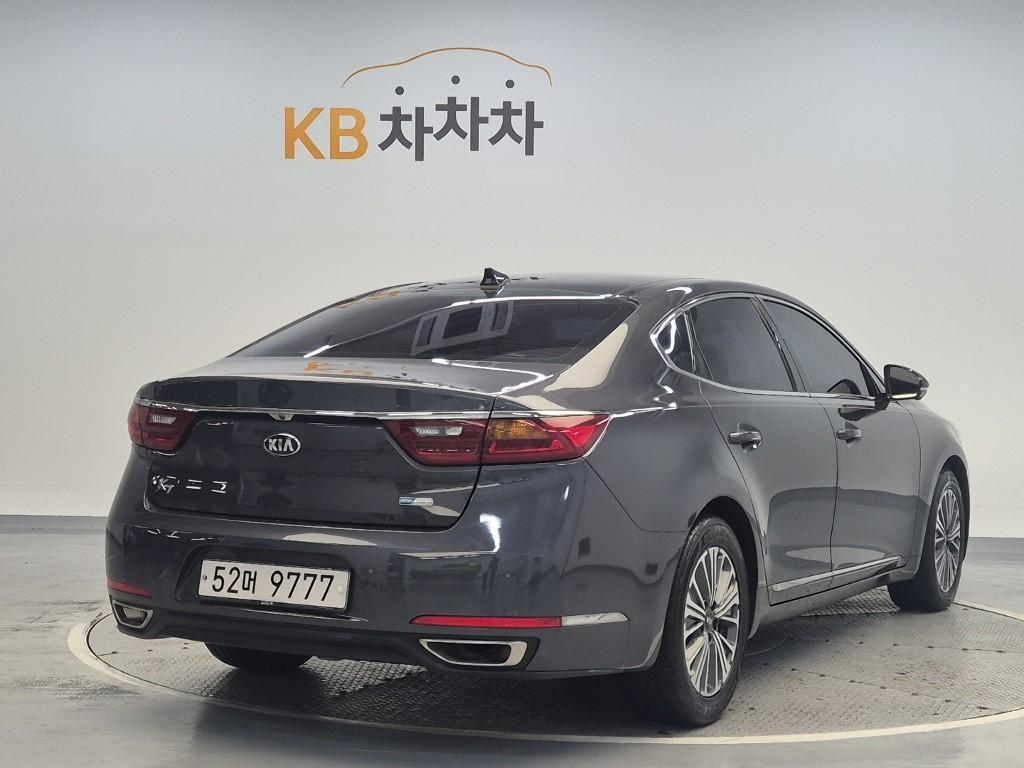 KIA K7 - Vista 3