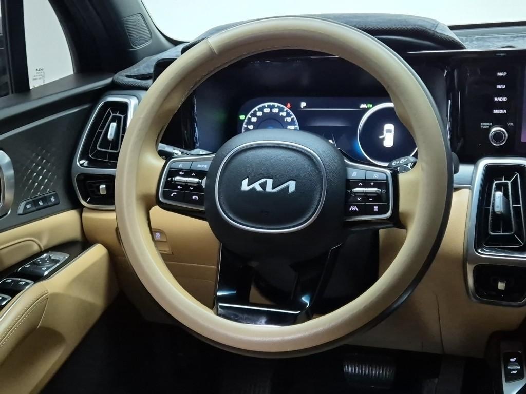 KIA Sorento - Vista 8