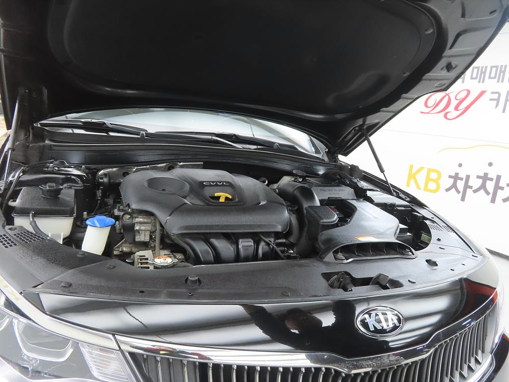 KIA K5 2019 Negro - Importación desde Corea - HF Imports Iquique - Foto 19