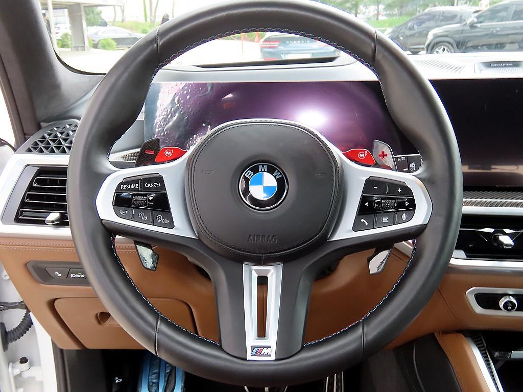 BMW X5M - Vista 8