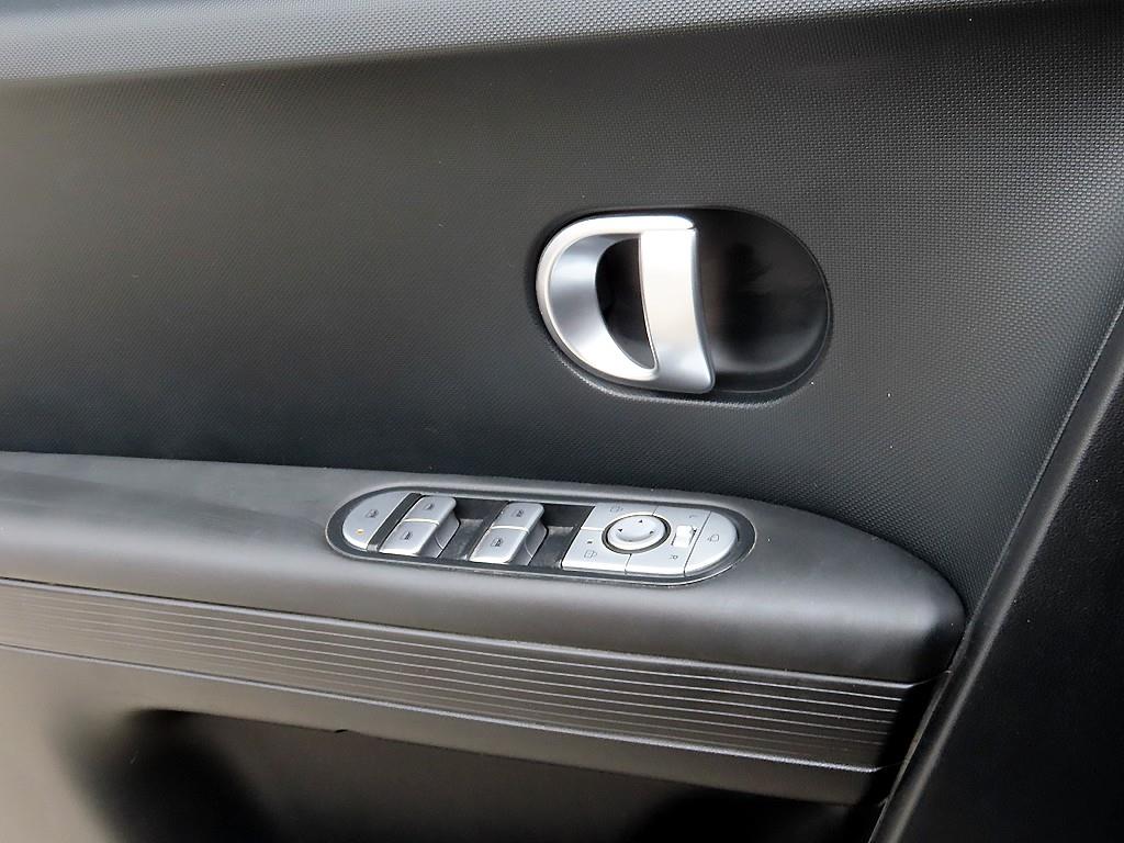 HYUNDAI Ioniq 5 - Vista 11