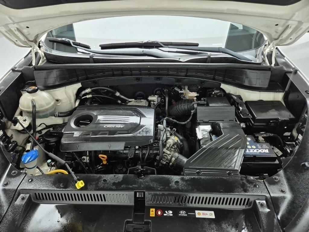 HYUNDAI Tucson - Vista 5