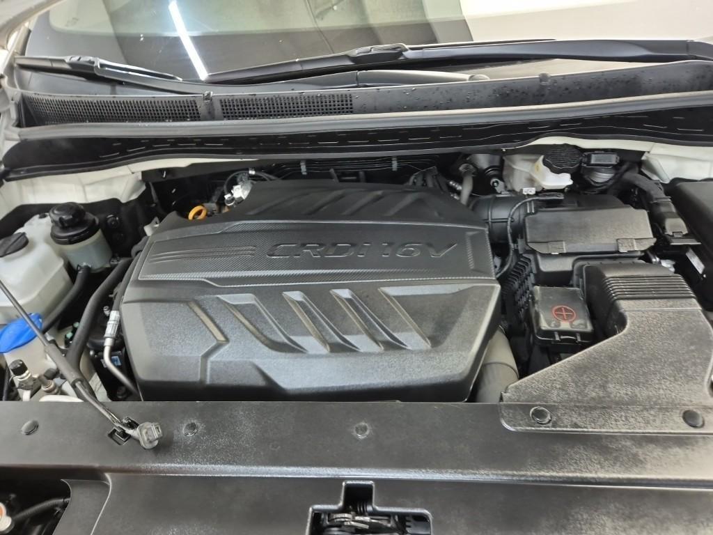 KIA Carnival - Vista 5