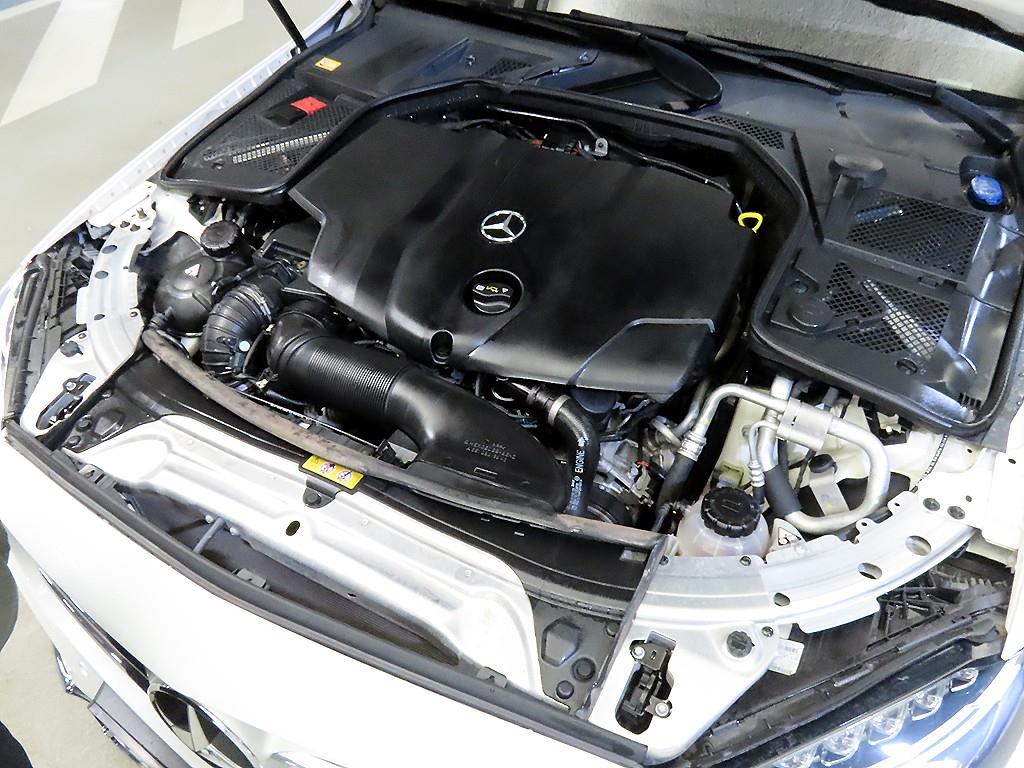 Mercedes Benz C Class 2015 Blanco - Importación desde Corea - HF Imports Iquique - Foto 19
