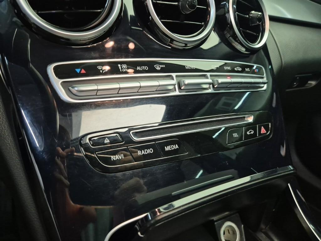 Mercedes Benz C Class - Vista 10