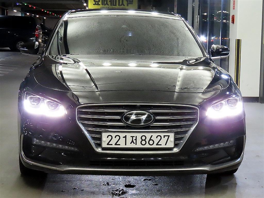 HYUNDAI Grandeur - Vista 2