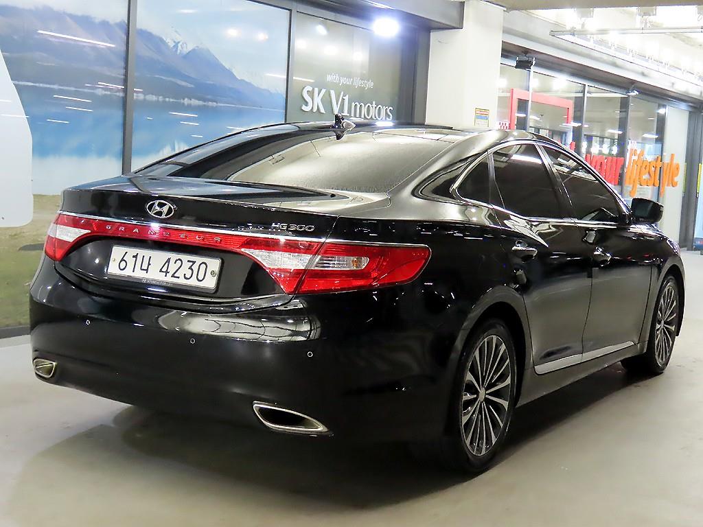 HYUNDAI Grandeur - Vista 4
