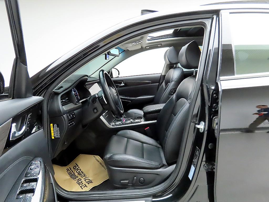 KIA K7 - Vista 12