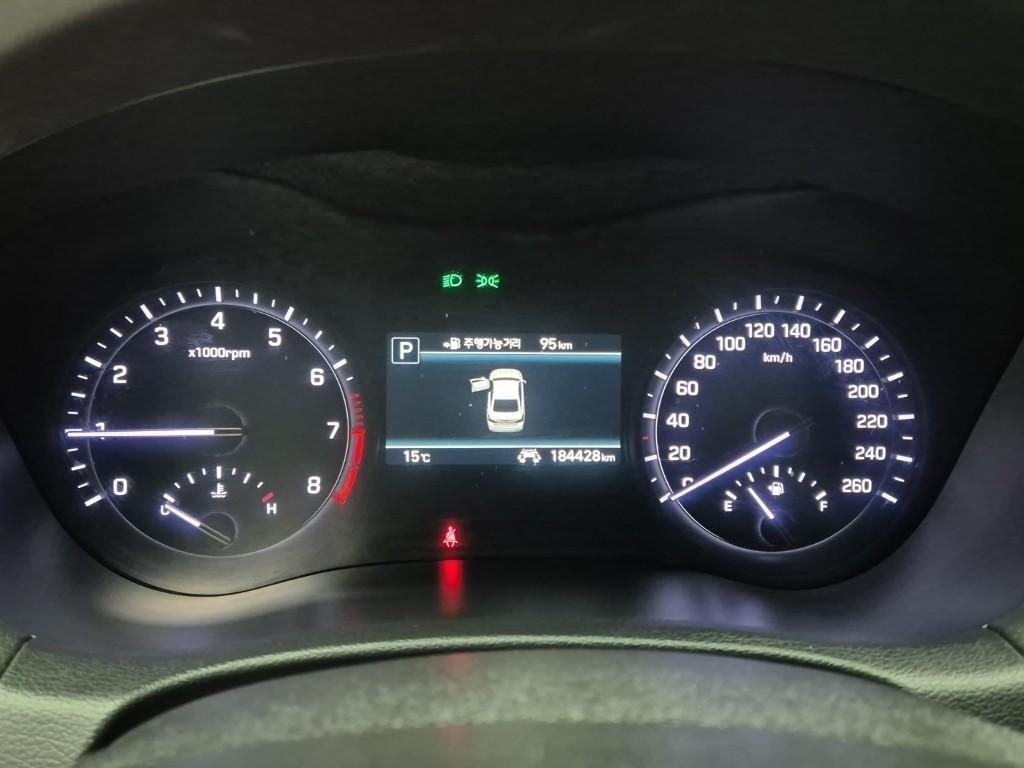 Genesis G80 - Vista 6