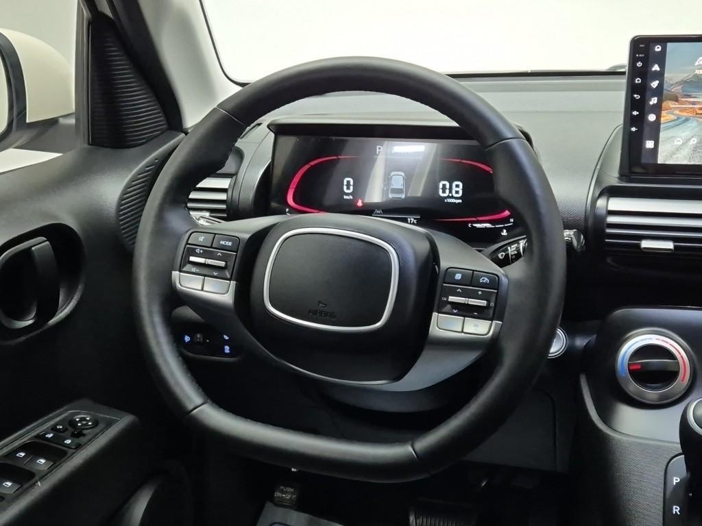 HYUNDAI Casper - Vista 8