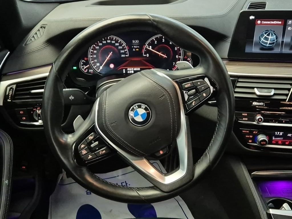 BMW 5 Series - Vista 9
