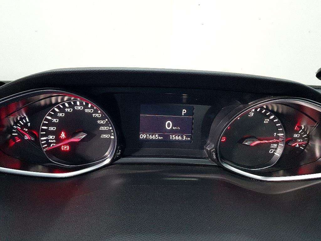 Peugeot 308 - Vista 7