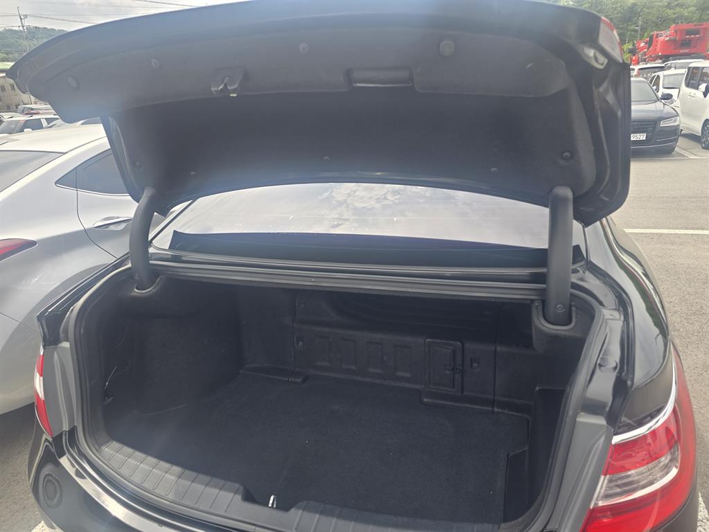 HYUNDAI Grandeur 2015 Negro - Importación desde Corea - HF Imports Iquique - Foto 20