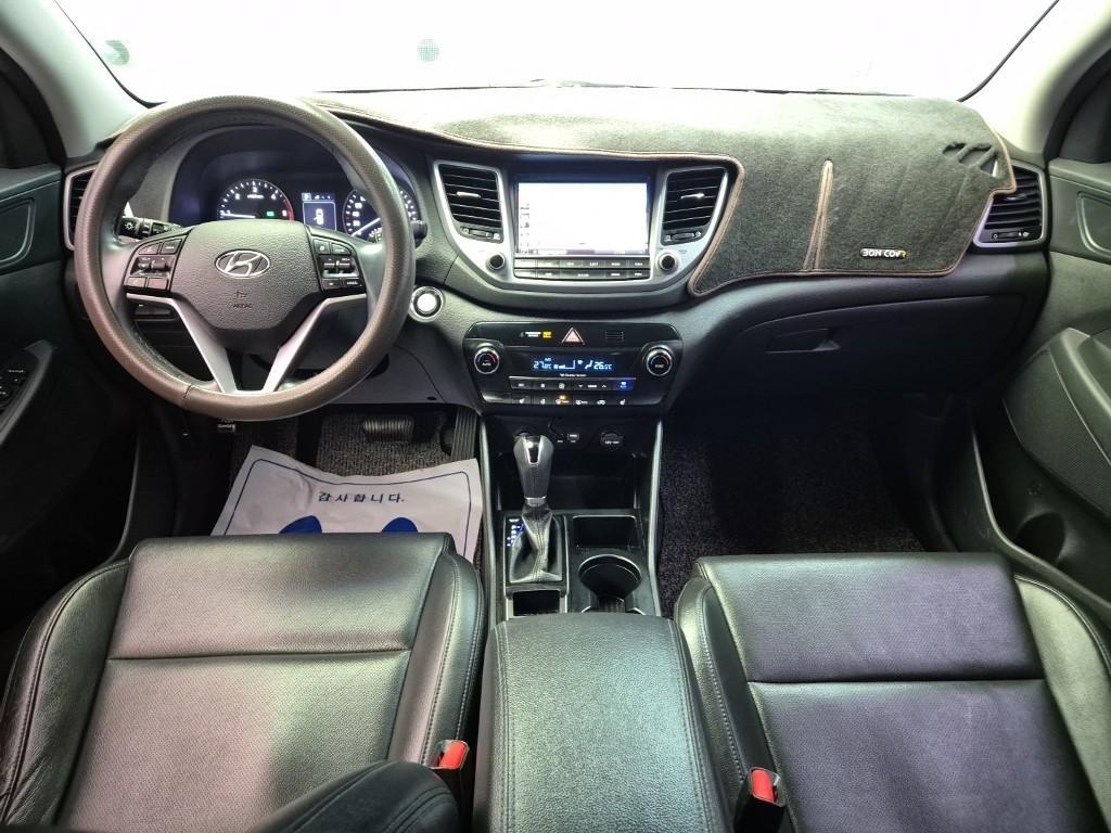 HYUNDAI Tucson - Vista 6