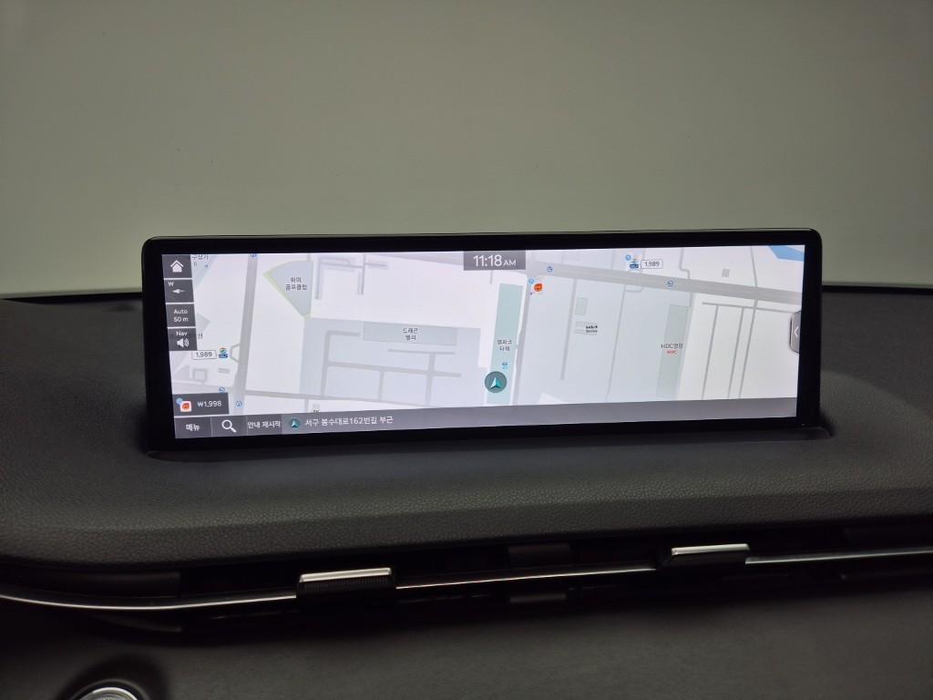 Genesis GV70 - Vista 10