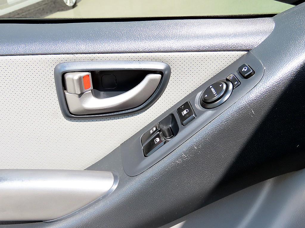 HYUNDAI Starex - Vista 11