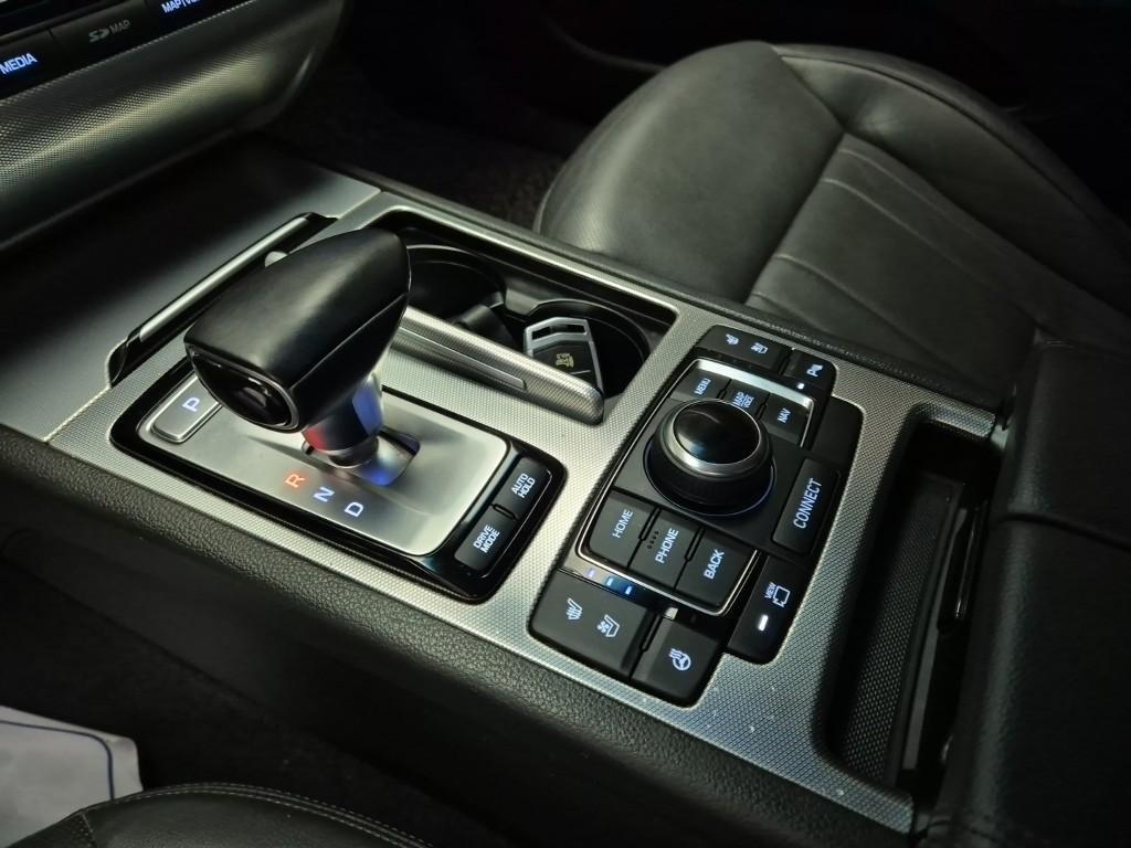 Genesis G80 - Vista 8