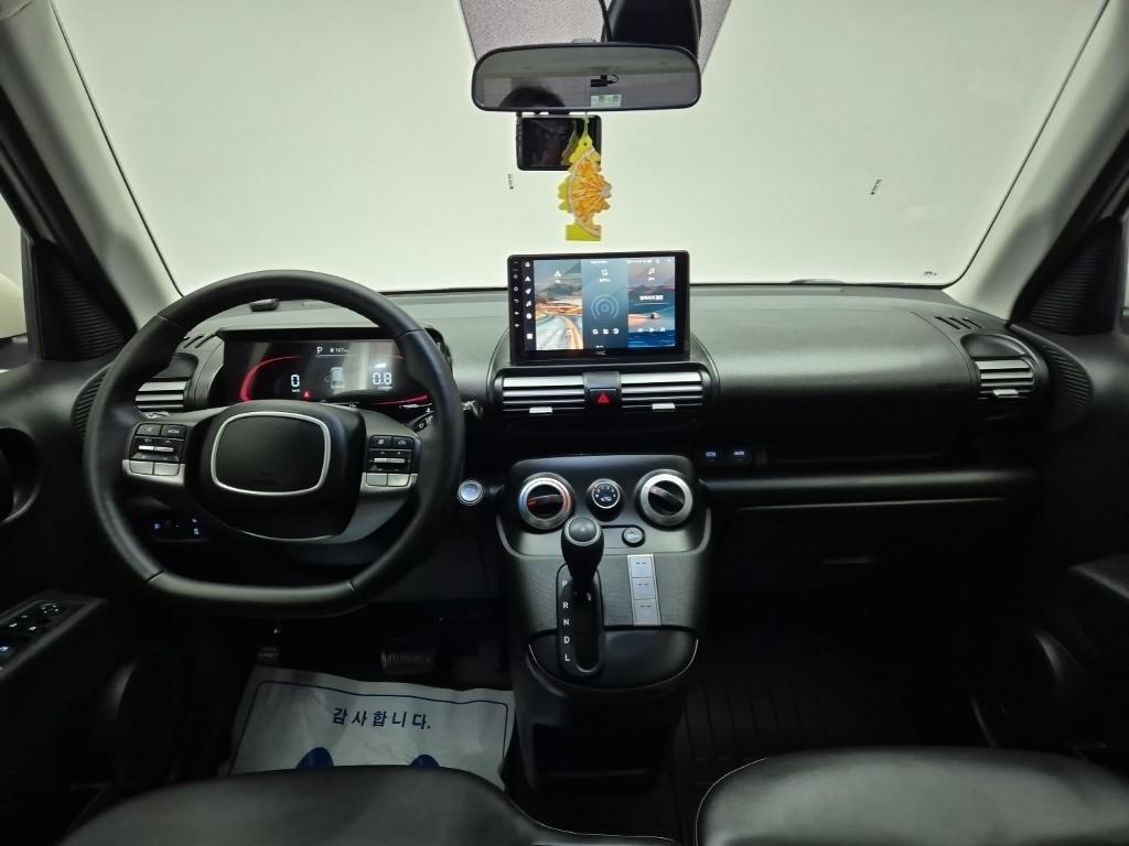 HYUNDAI Casper - Vista 7