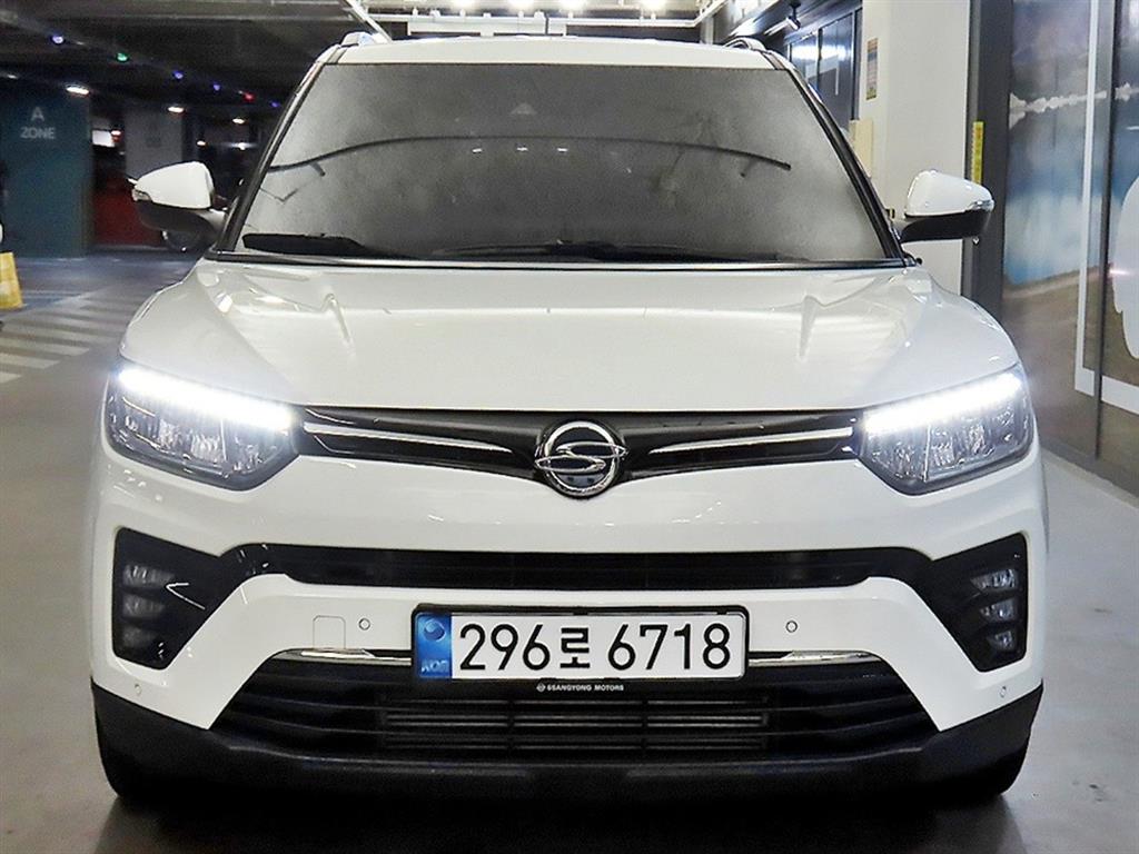 Ssangyong Tivoli - Vista 2