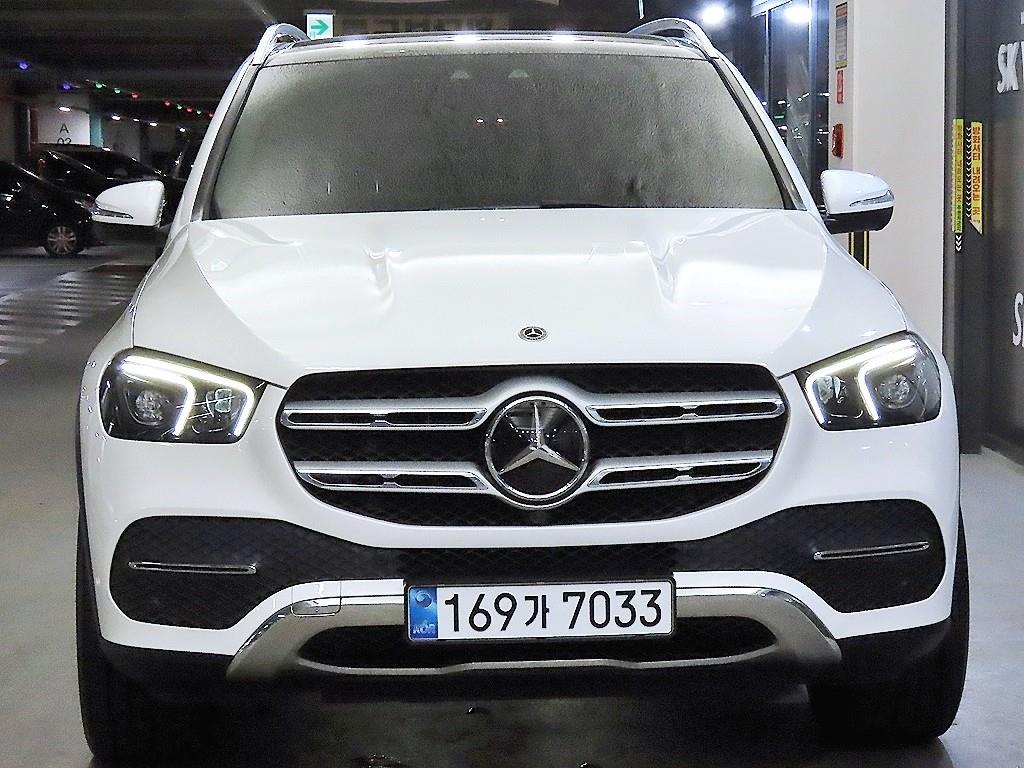 Mercedes Benz GLE Class - Vista 2