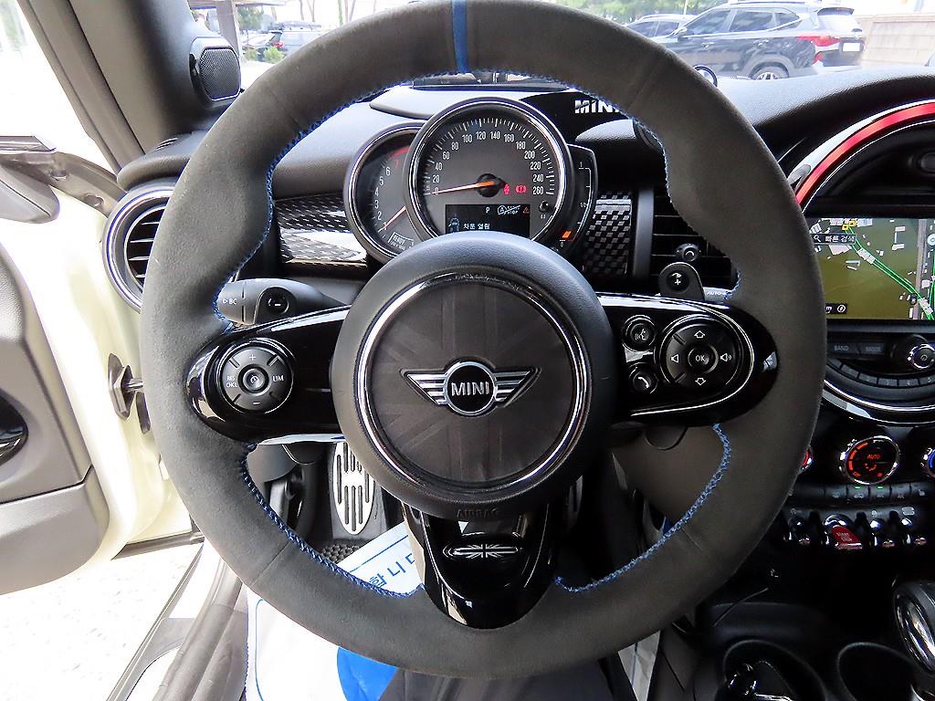 Mini Cooper Convertible 2019 Blanco - Importación desde Corea - HF Imports Iquique - Foto 13