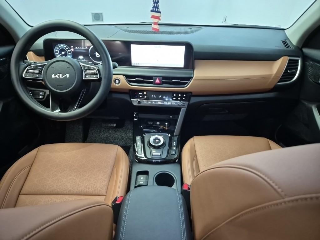 KIA Seltos - Vista 7
