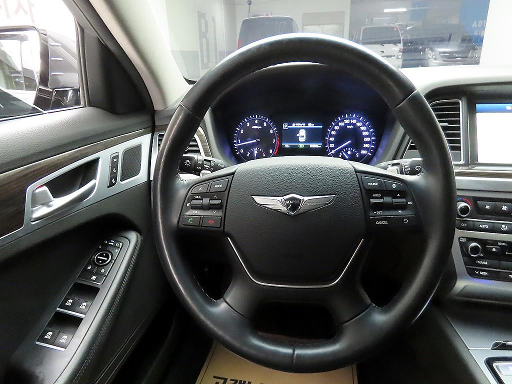 Genesis G80 - Vista 7