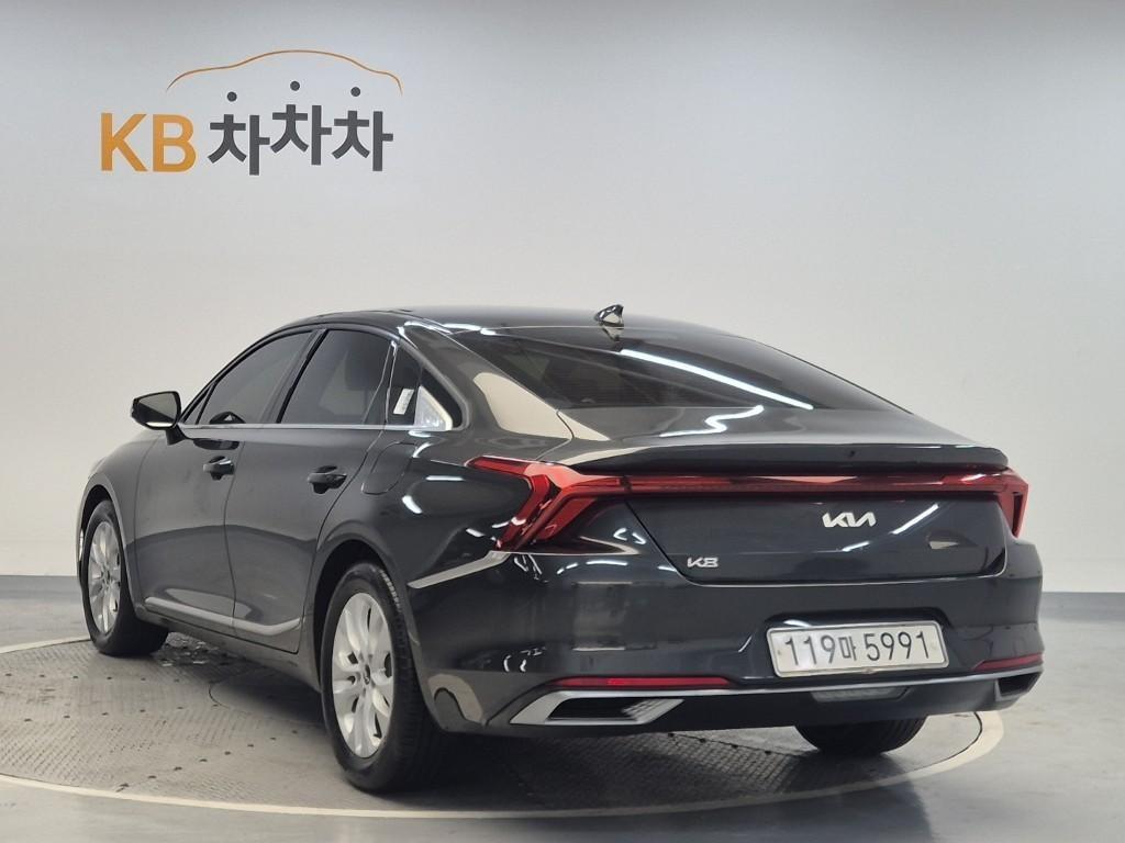 KIA K8 - Vista 2