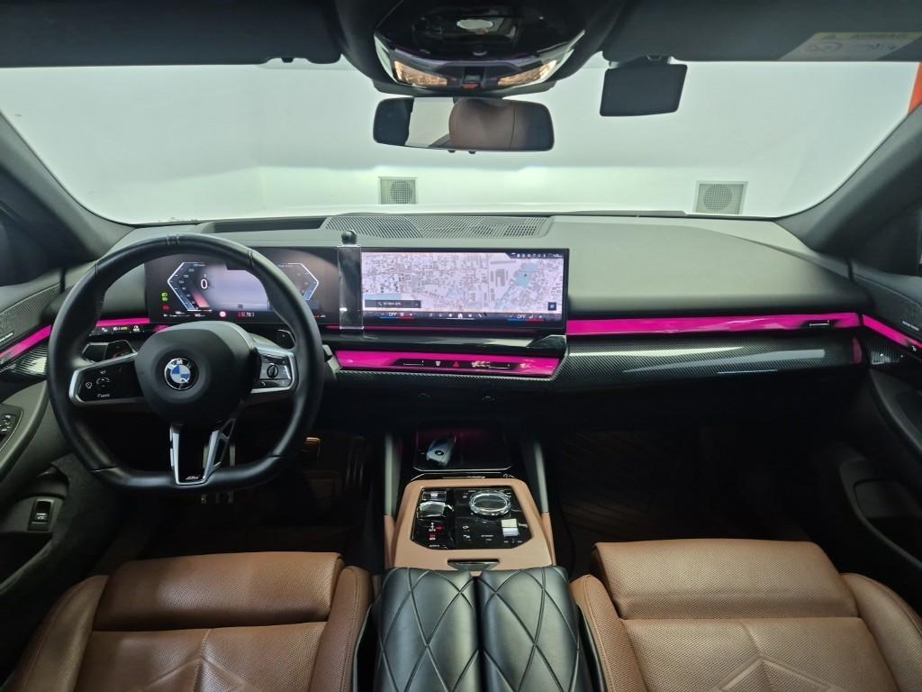 BMW 5 Series - Vista 7