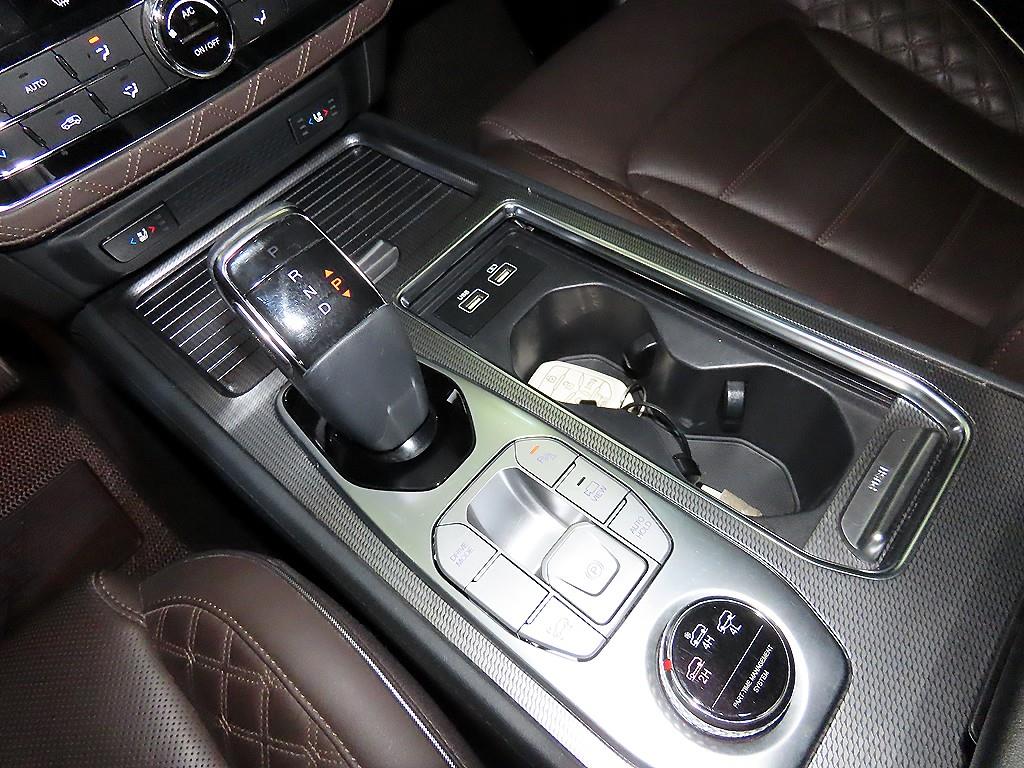 Ssangyong Rexton - Vista 12