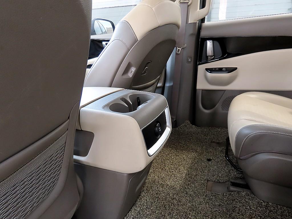 KIA Carnival 2021 Negro - Importación desde Corea - HF Imports Iquique - Foto 17