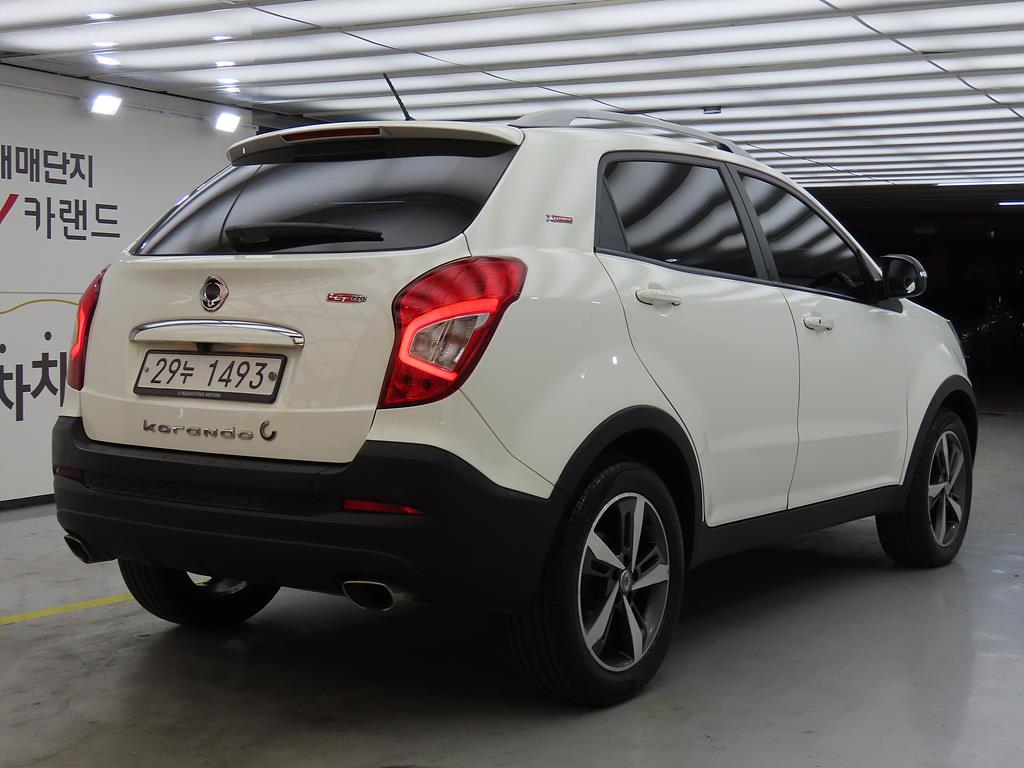 Ssangyong Korando - Vista 3