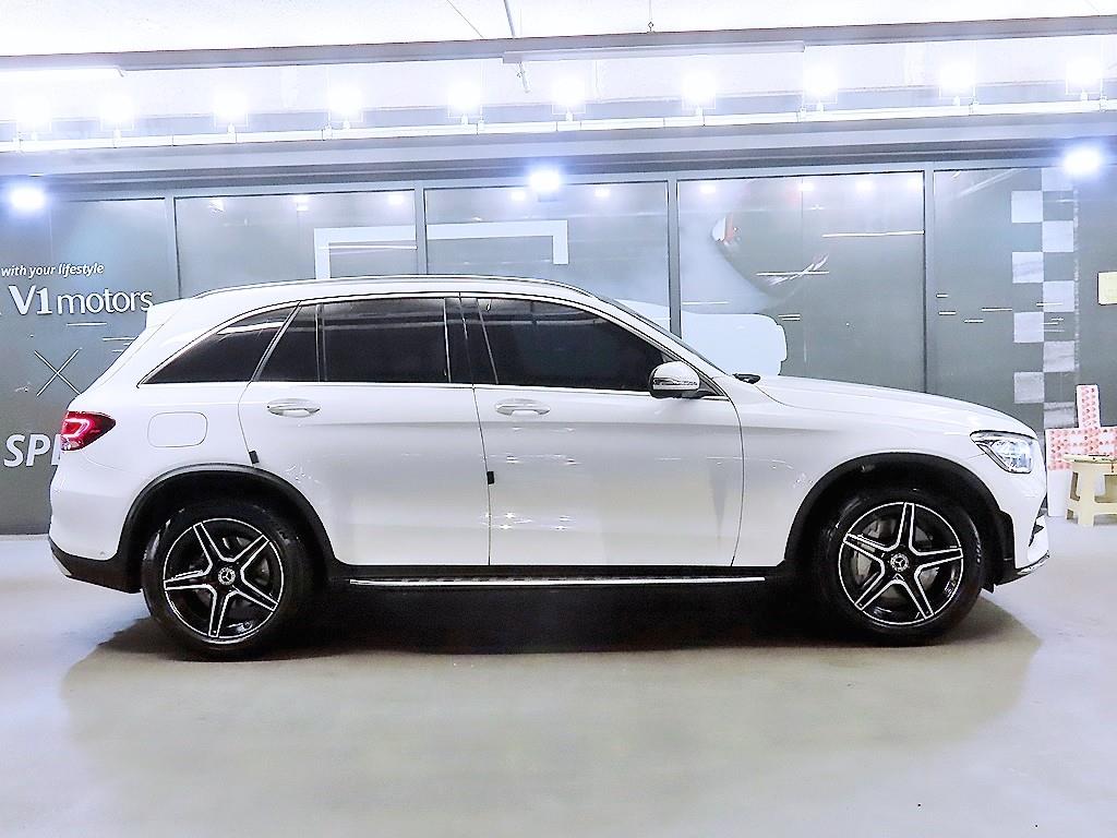 Mercedes Benz GLC Class - Vista 3