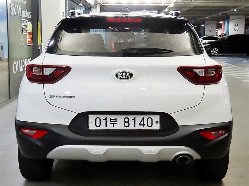 KIA Stonic - Vista 5