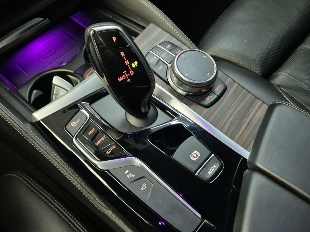 BMW 5 Series - Vista 8