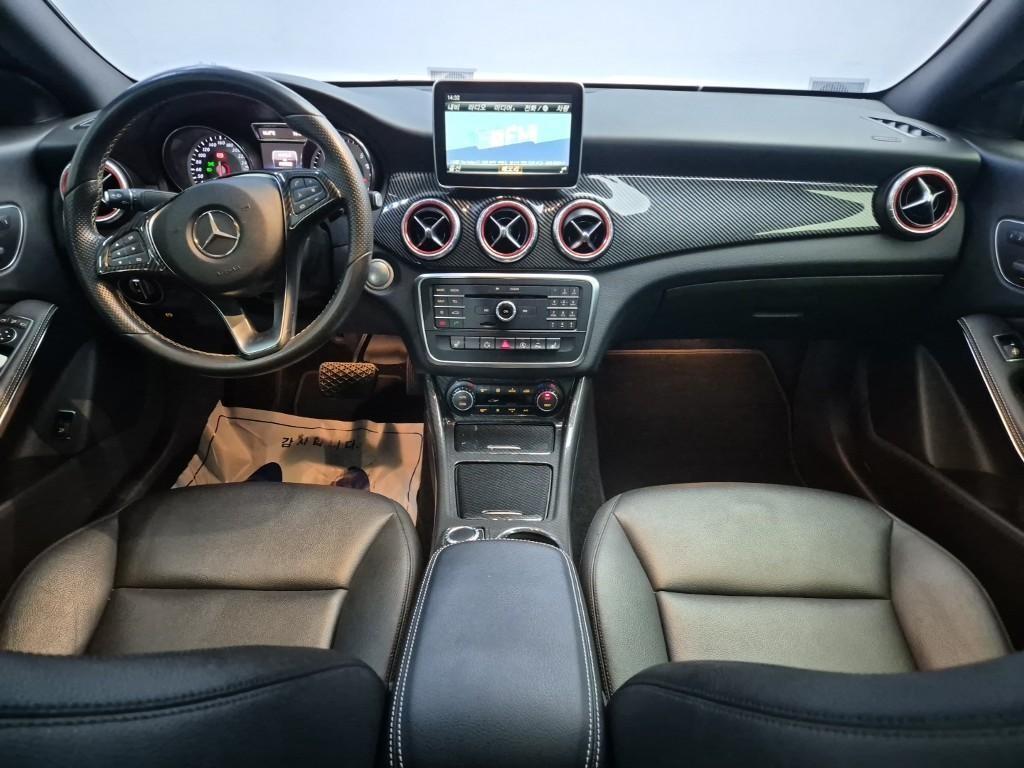 Mercedes Benz CLA Class - Vista 7
