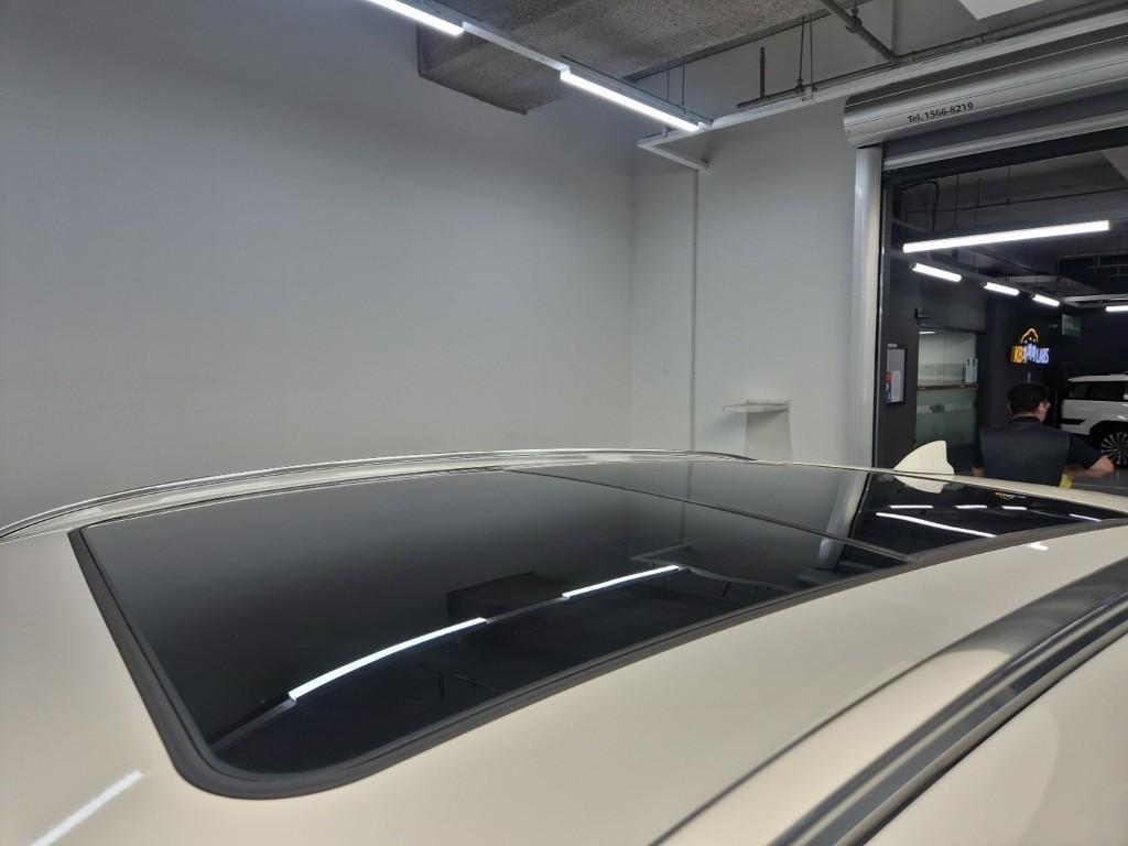 Genesis GV70 2021 the color of pearl - Importación desde Corea - HF Imports Iquique - Foto 13