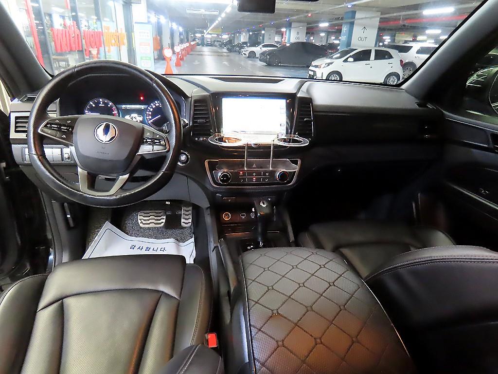 Ssangyong Rexton - Vista 10
