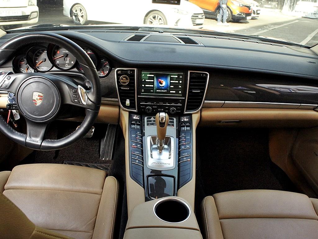 Porsche Panamera - Vista 9