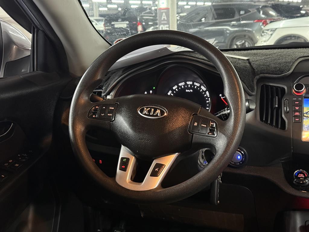KIA Sportage - Vista 9