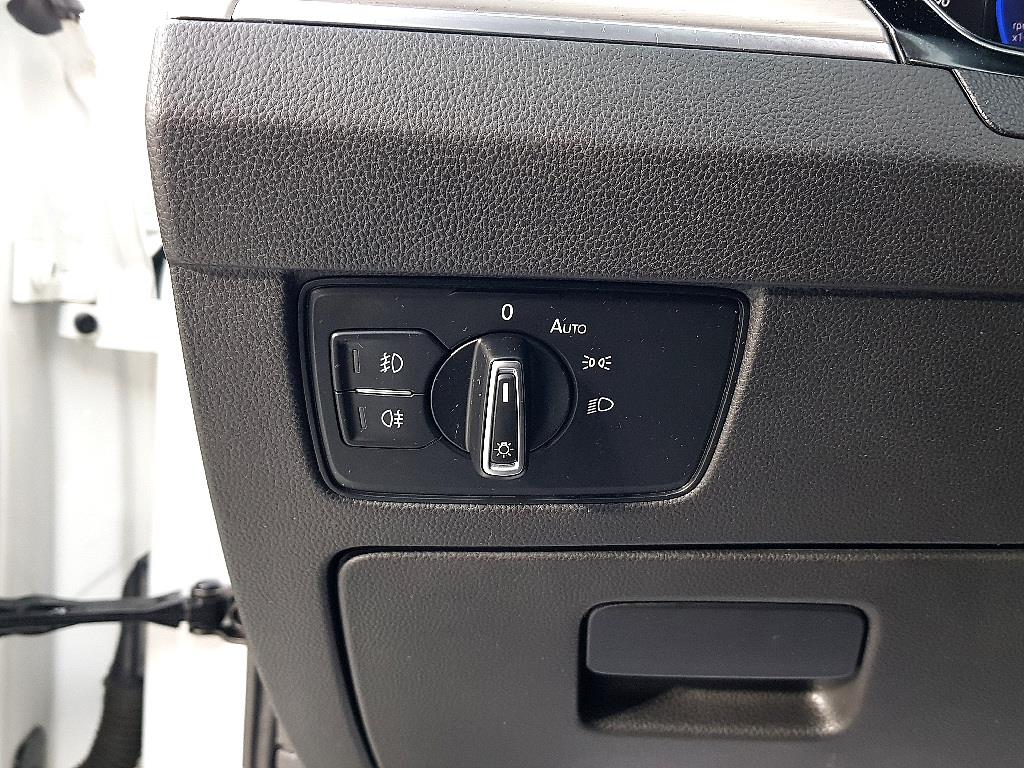 Volkswagen Passat - Vista 11