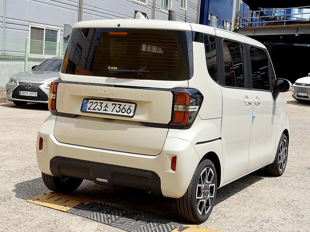 KIA Ray - Vista 7