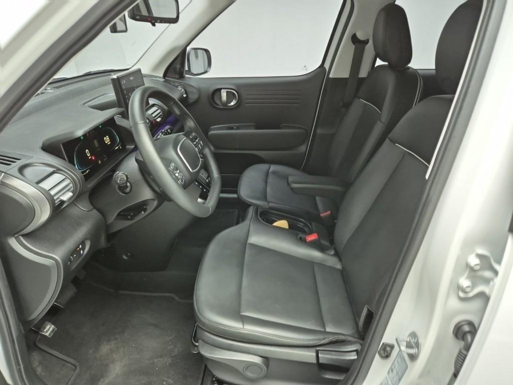 HYUNDAI Casper - Vista 11
