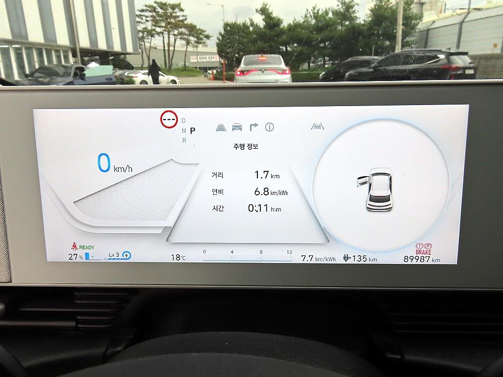 HYUNDAI Ioniq 5 - Vista 9