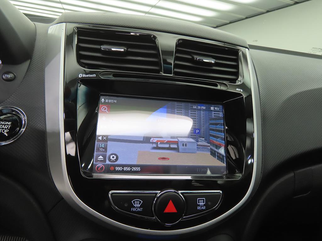 HYUNDAI Accent 2011 Negro - Importación desde Corea - HF Imports Iquique - Foto 13