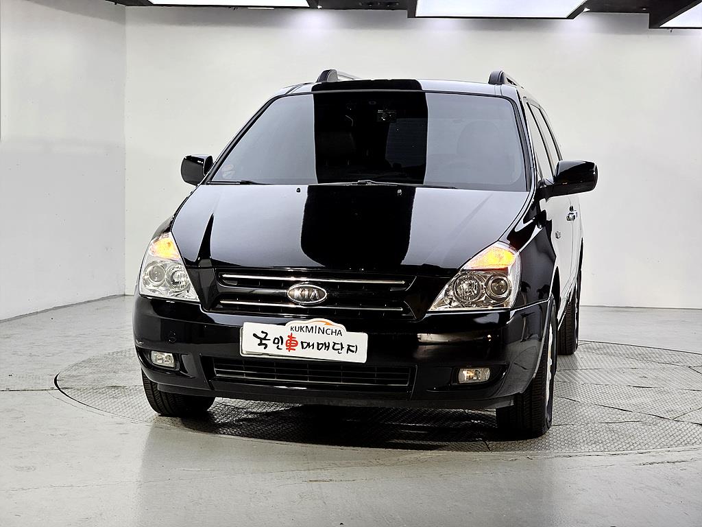 KIA Carnival - Vista 2