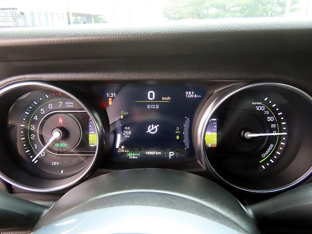 Jeep Wrangler - Vista 10