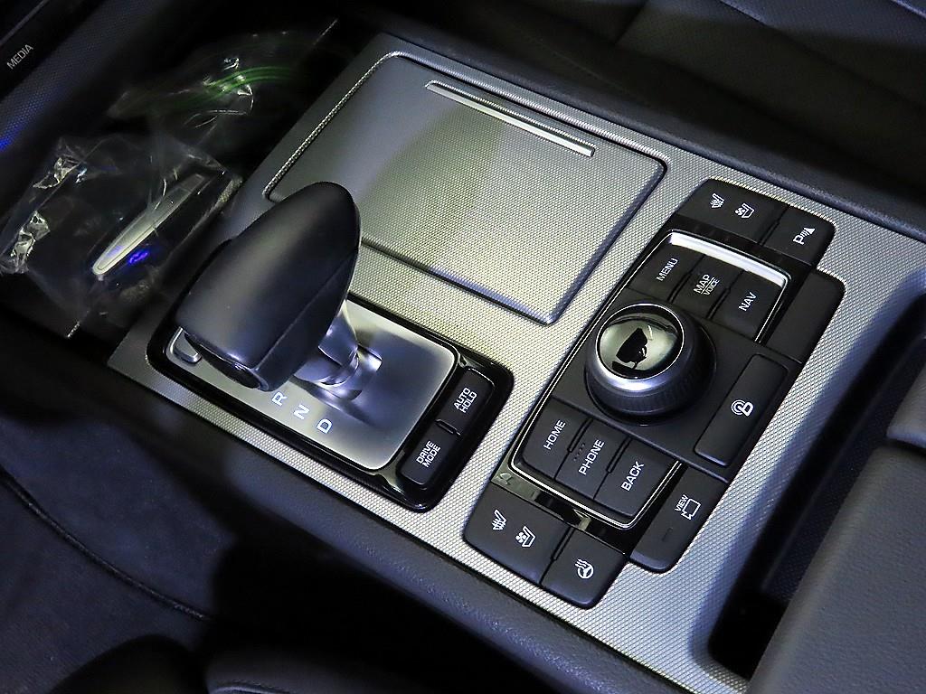 Genesis G80 - Vista 12